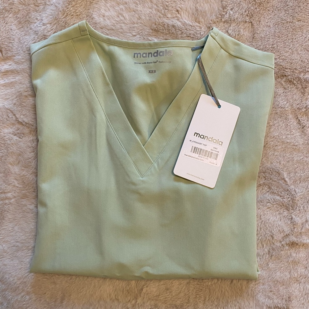 Mandala Matcha One Pocket V-Neck Scrub Top